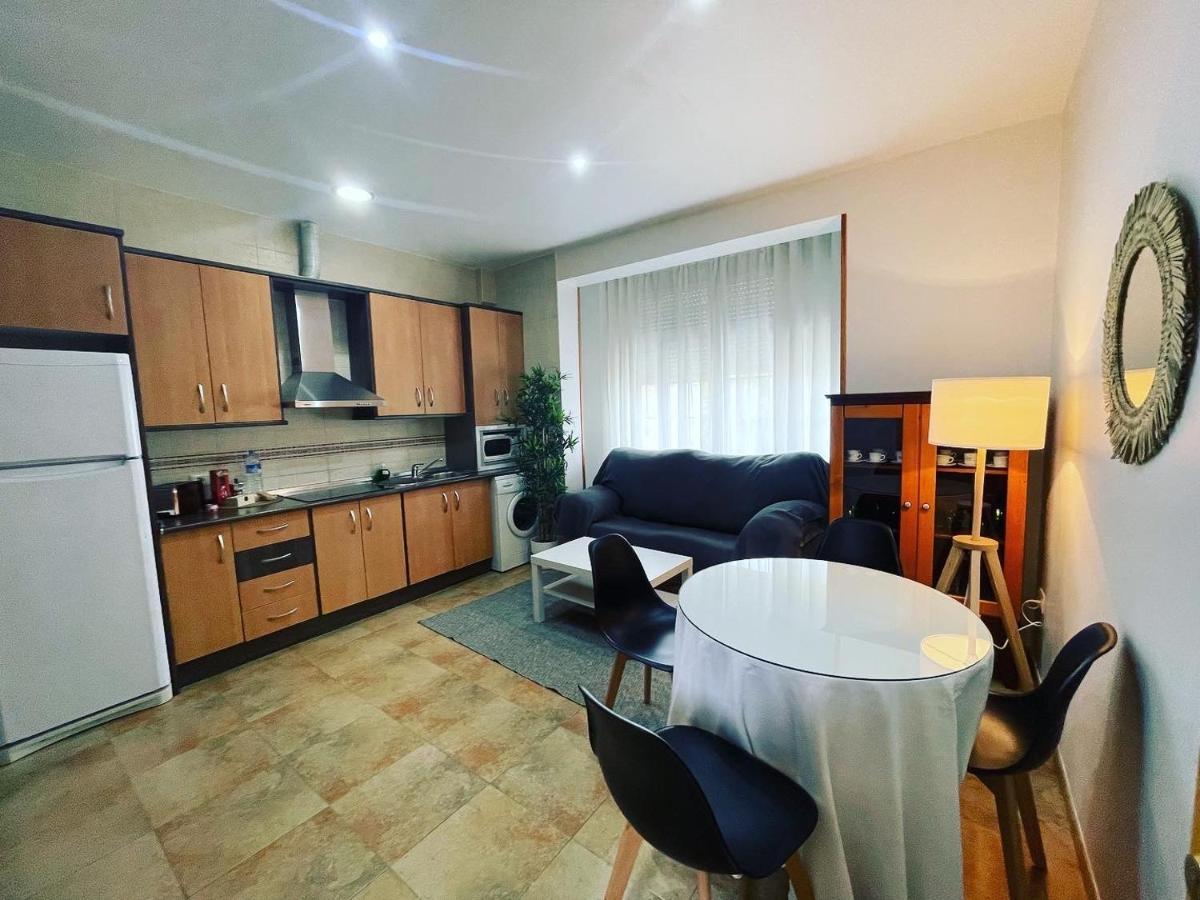 Apartamentos Colon Pondos Лінарес Екстер'єр фото
